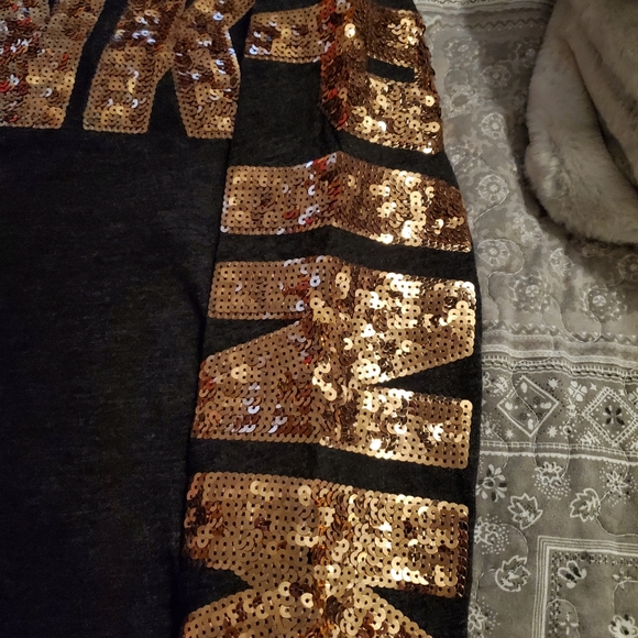 VS/PINK Long Sleeve Campus Tee - Picture 3 of 6